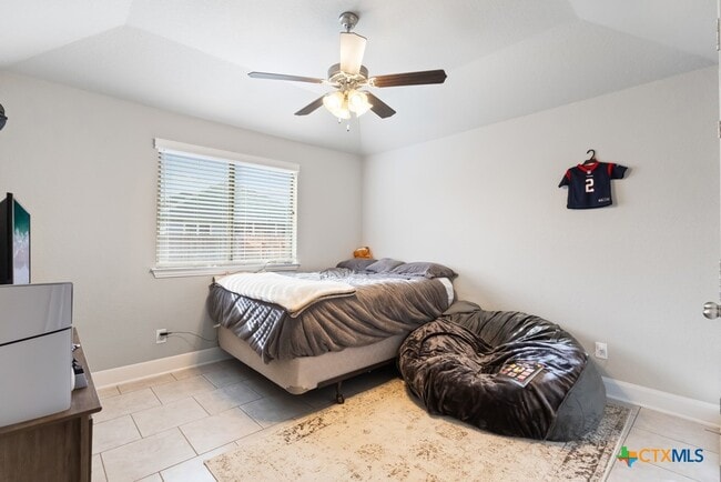 Building Photo - 105 Grand View