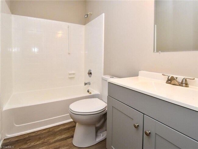 Building Photo - 1811 Saffron Pl