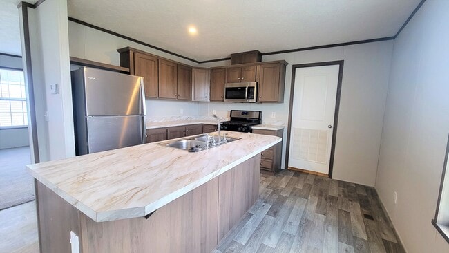 Building Photo - 531 Iowa