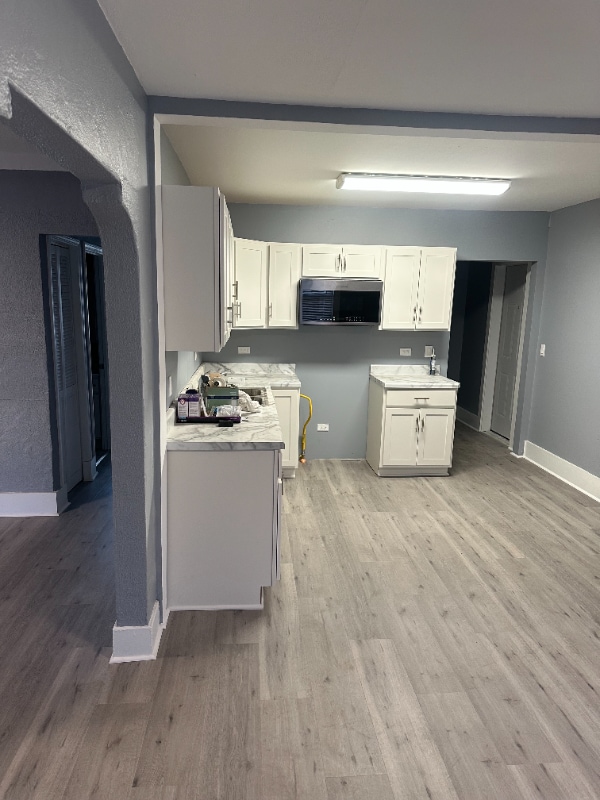 Building Photo - 1509 W Ridgeland Ave