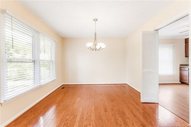 Building Photo - 6837 Woodmark Dr