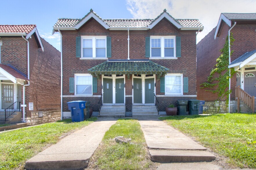 Building Photo - 5012 Chippewa St