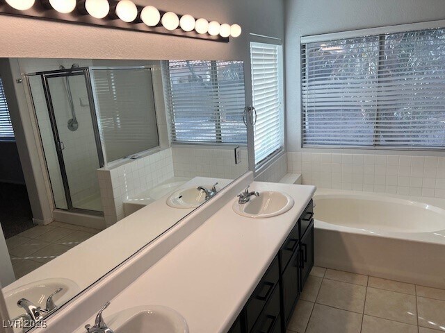 Building Photo - 723 Triple Crown St