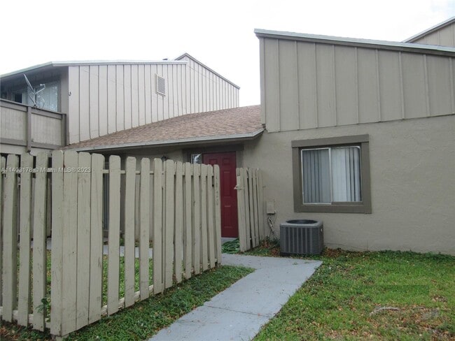 Building Photo - 5920 NW 21st St