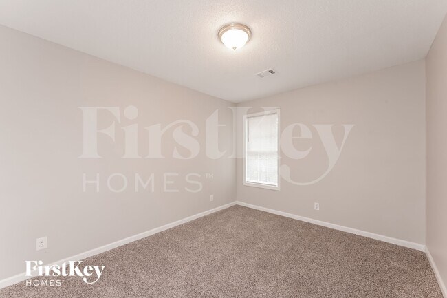 Building Photo - 412 Nicole Ct