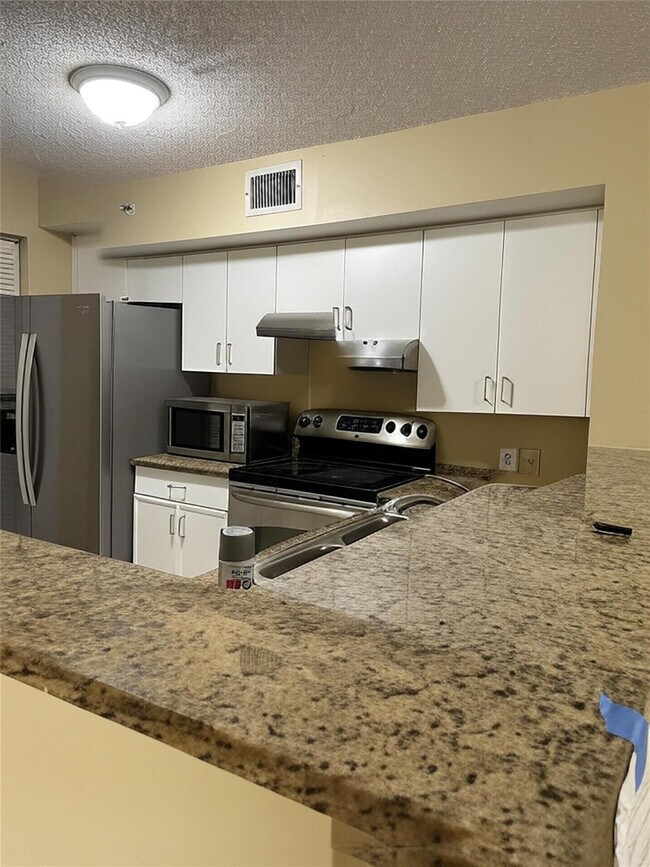 Building Photo - 4816 State Rd