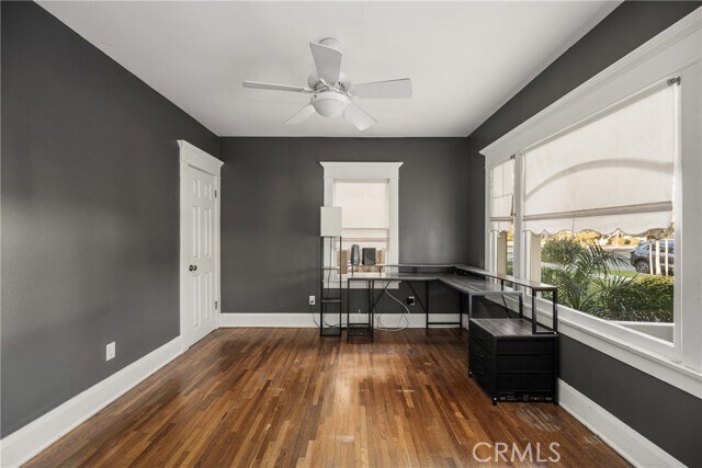 Building Photo - 412 S Orange St