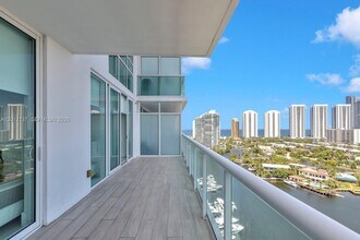 Building Photo - 400 Sunny Isles Blvd