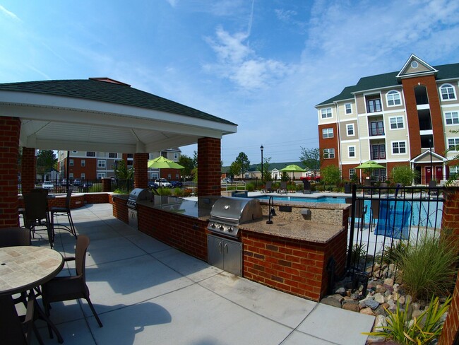 Building Photo - B4 | 2 Bed 2 Bath | 1276 sf