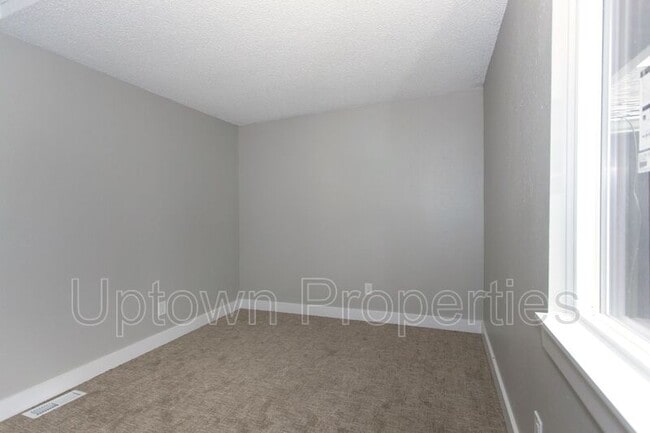 Building Photo - 19757 SW 68th Ave