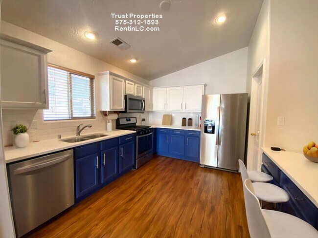 Building Photo - Cute home in Sonoma Ranch