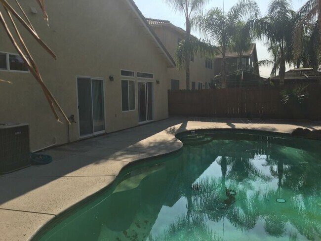 Building Photo - 5513 Goldseive Dr