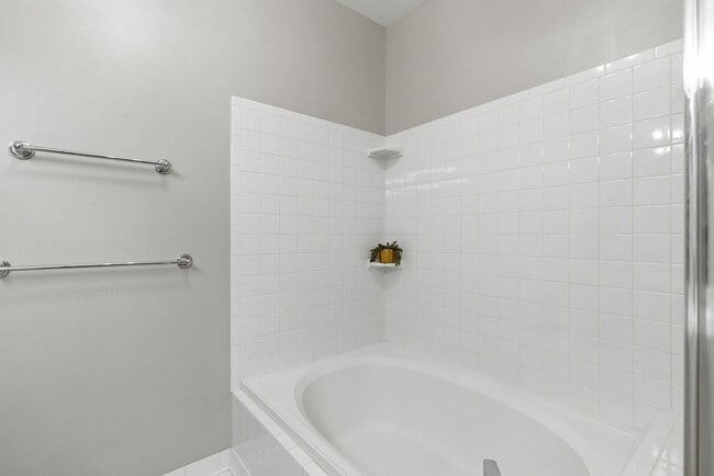 Building Photo - Charming 3BD/2BA in Island Creek