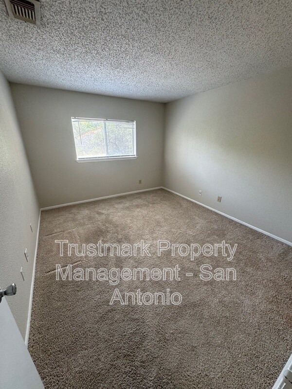 Building Photo - 4119 Castlewood
