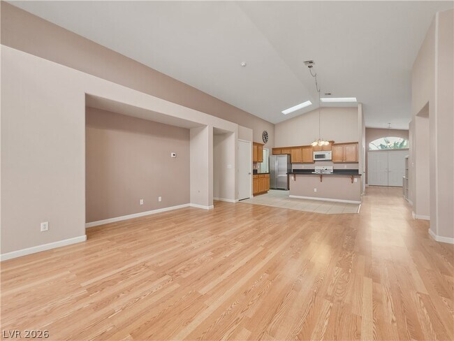 Building Photo - 1037 Blue Lantern Dr