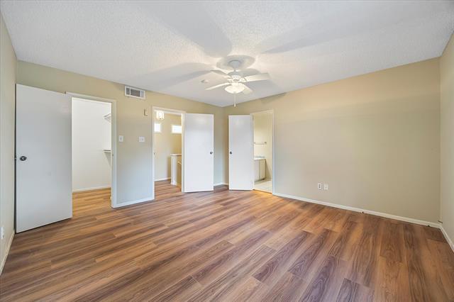 Building Photo - 553 Trailcrest Dr
