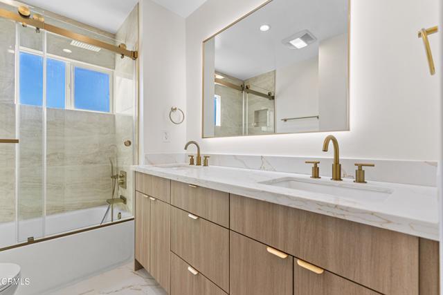 Building Photo - 7552 Bloomington Ave