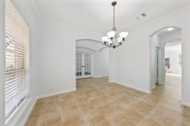 Building Photo - 2642 Tacoma Springs Dr