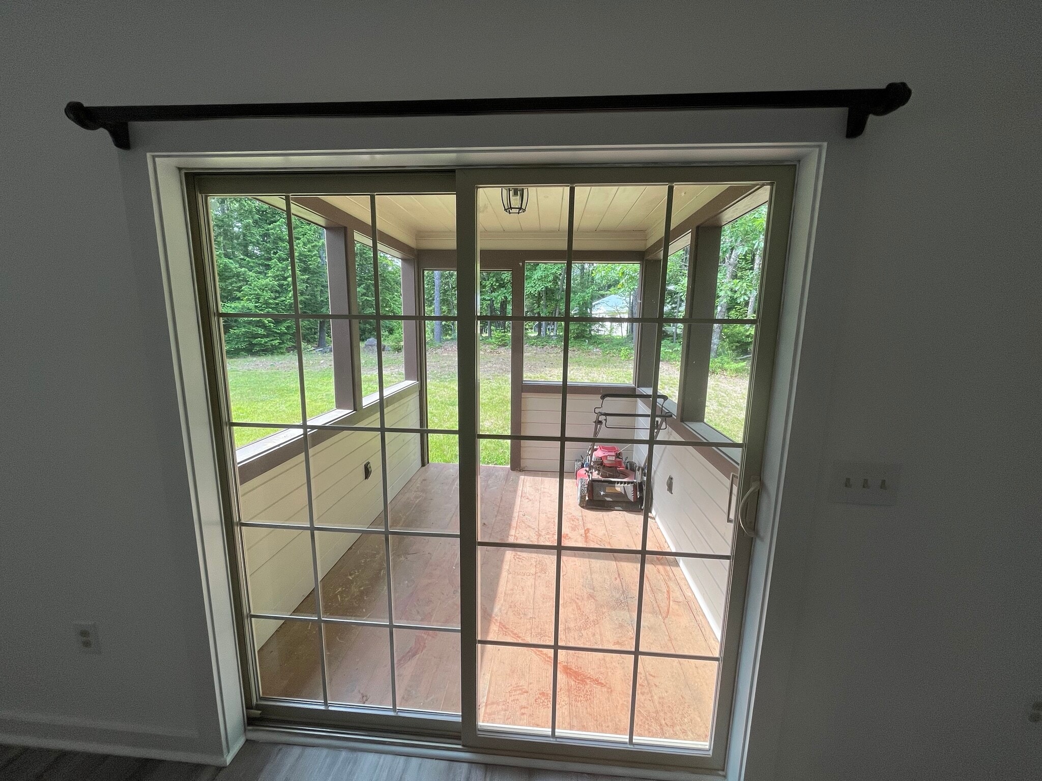 Building Photo - 42 Destinee Ln
