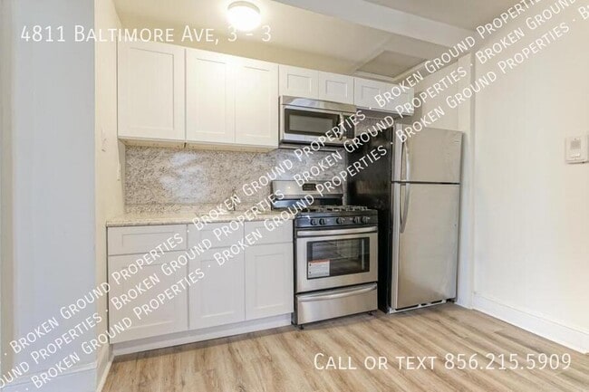 Building Photo - 4811 Baltimore Ave