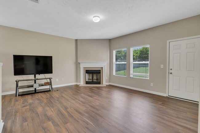 Building Photo - 7302 Autumn Crossing Way