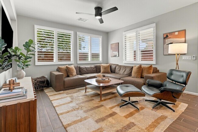 Building Photo - 51780 Ponderosa Dr.