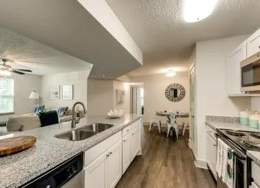 Building Photo - 901 Farm to Market 517 Rd W