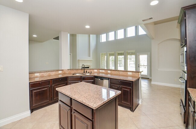 Building Photo - 9819 St Romain Dr