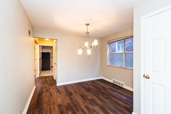 Building Photo - 6209 Loran Ave