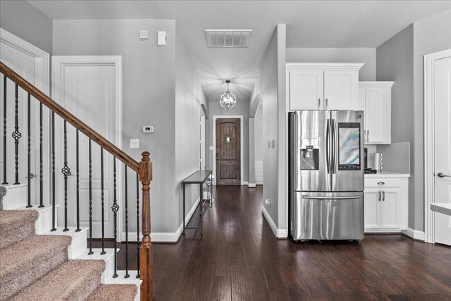 Building Photo - 2932 Hawkins Creek Ln
