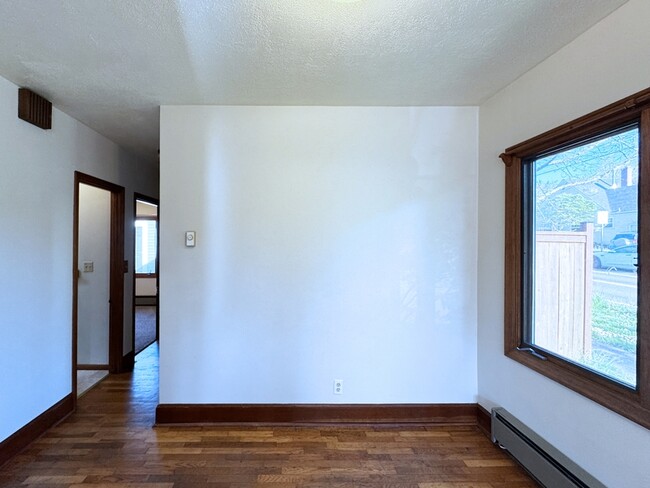 Building Photo - 2393 Emerald St