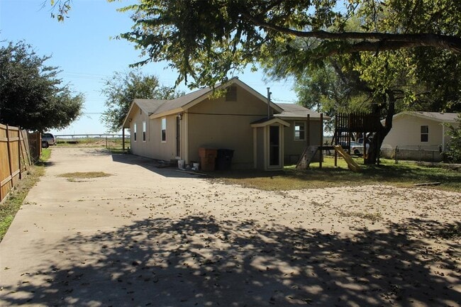 Building Photo - 3106 Fallwell Ln