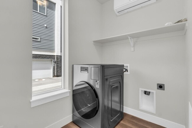 Building Photo - New 2024 Townhome with Office & 2 Car Garage