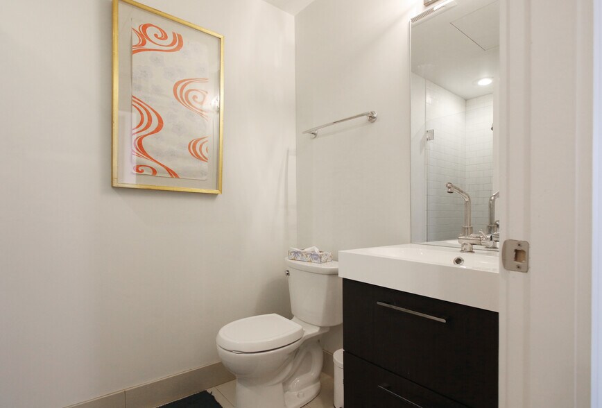 Building Photo - 450 Harrison Ave