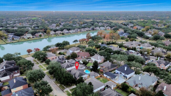 Building Photo - 4126 Midstream Dr