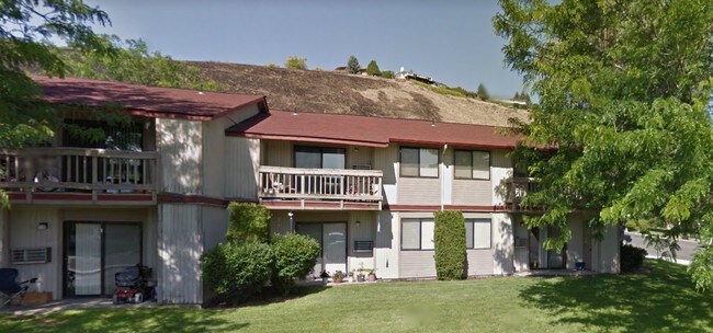 Primary Photo - Park Villlage Apartments I & II