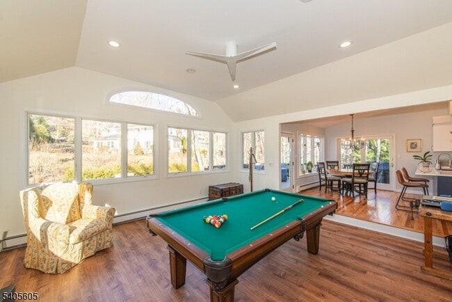 Building Photo - 237 Morris Ave