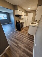 Building Photo - 1229 Ravenwood Rd