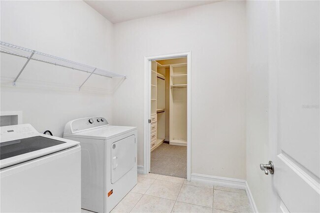Building Photo - 16325 Hyde Manor Dr