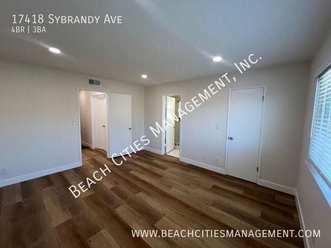 Building Photo - 17418 Sybrandy Ave