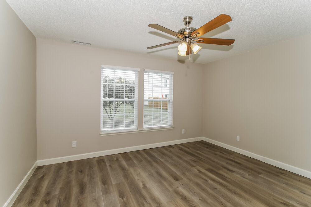 Building Photo - 6305 E Mariah Hill Ln