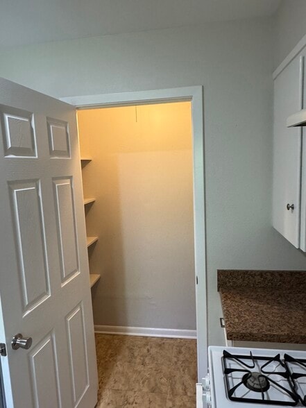 Building Photo - 219 Mitchell St