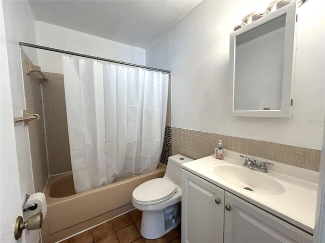 Building Photo - 829 Jordan Ave