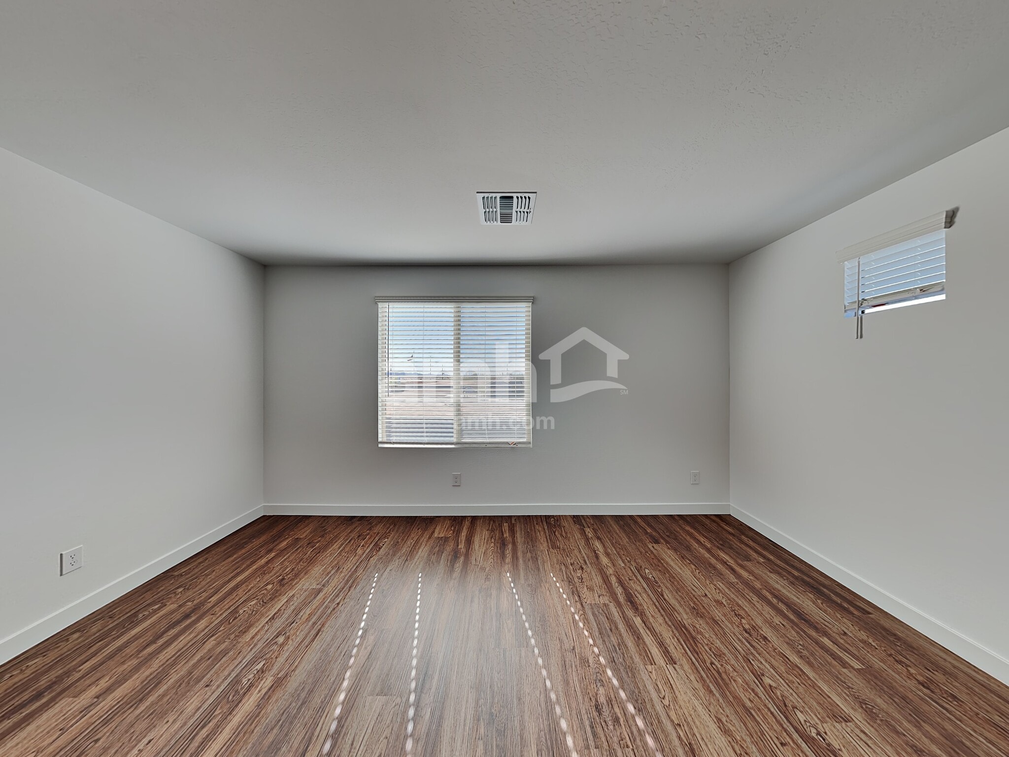 Building Photo - 4308 S 105th Dr