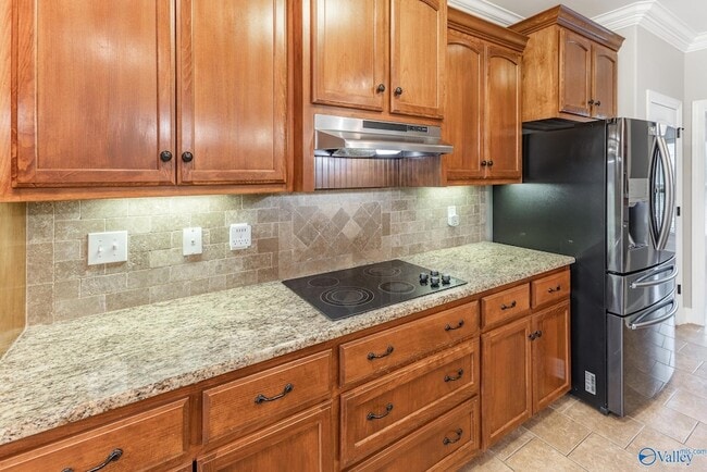 Building Photo - 126 Autumn Wind Dr