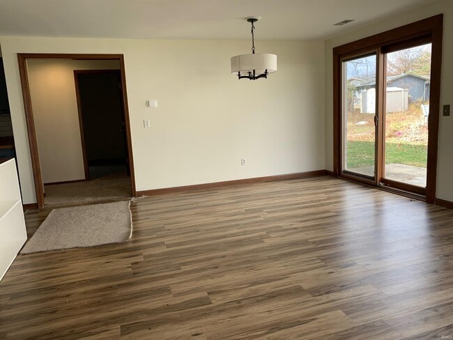 Building Photo - 4423 Brookshire Cir