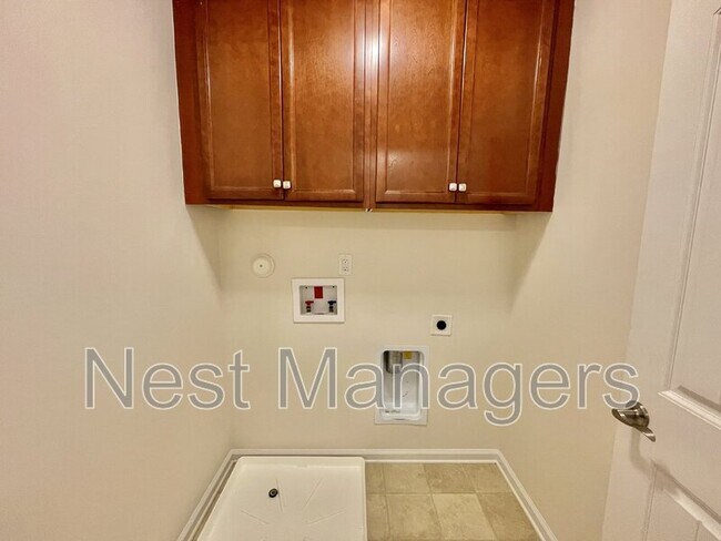 Building Photo - 6326 Jacobs Creek Cir