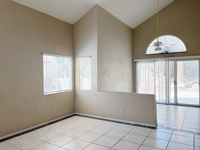 Building Photo - 2713 Brienza Way