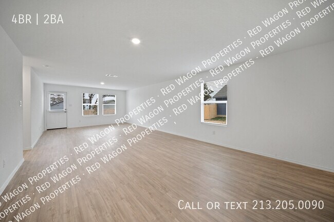 Building Photo - 14722 Dillard Ml