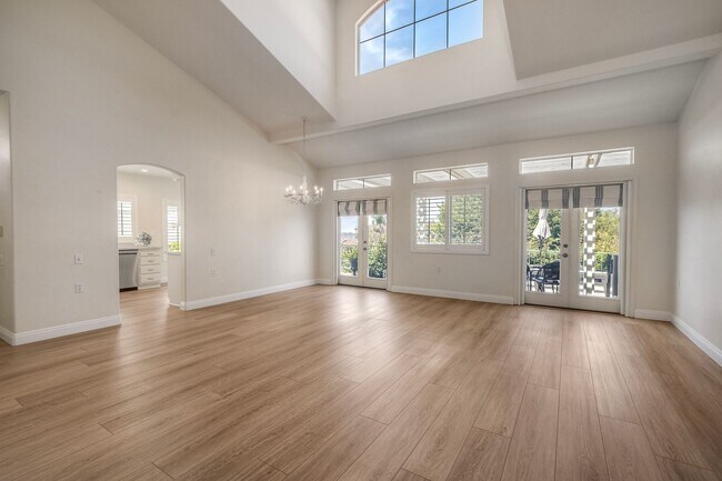 Building Photo - 2338 Cartegena Way